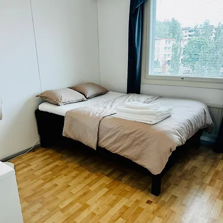 54m2 10min Walk To Train Station 15mins Train To Airport And 25mins Train To Centre Apartamento Vantaa